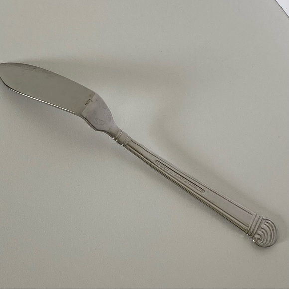 LReed & Barton Winterthur Swirl Master Butter Knife 18/8 Stainless Vintage 1998 - Picture 7 of 14